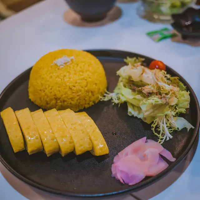 手工海南雞飯配黃薑飯