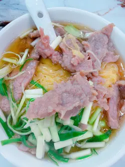 爽滑姜葱鲜牛肉粗面