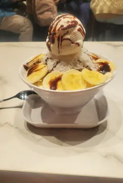 雲呢拿雪糕香蕉椰奶刨冰