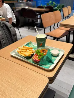 Classic  Burger  Set