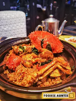 招牌白胡椒蟹炆飯底