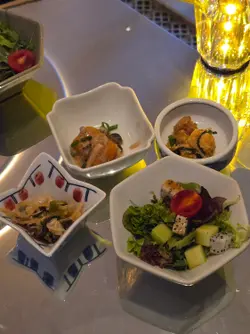 餐前小碟，廚師精選沙律 