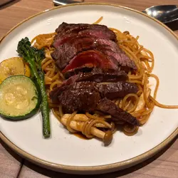 牛香厚实,汁甜有层
#HKFOODIE ##Westernfood #FoodieHK