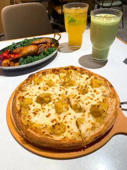 真果肉猫山王榴梿薄饼