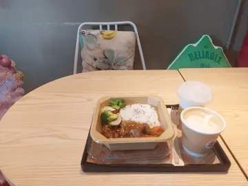 牛肋條+牛奶咖啡