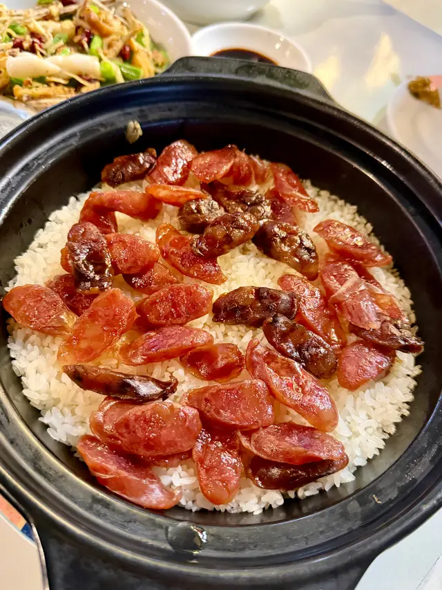 臘味煲仔飯