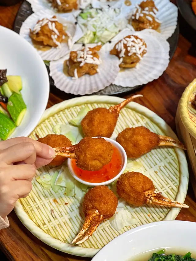 手工百花釀蟹鉗