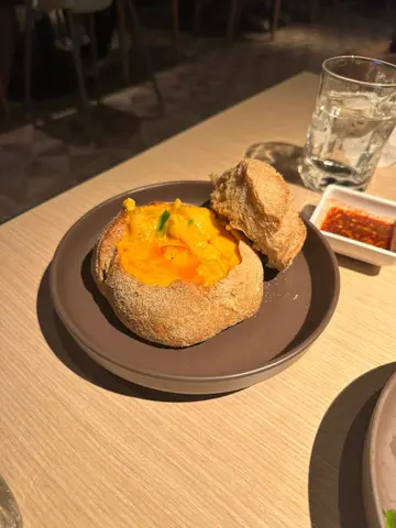 咖喱海鲜配农夫包