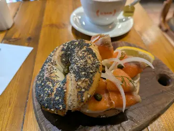 Bagel, Cream Cheese and Smoked Salmon