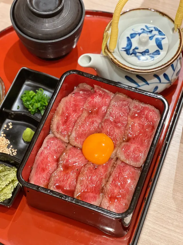 輕燒宮崎和牛三吃