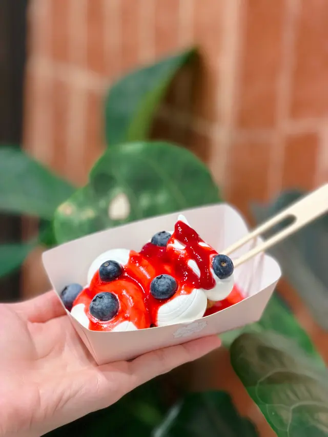 酸甜可口雙莓Croffle