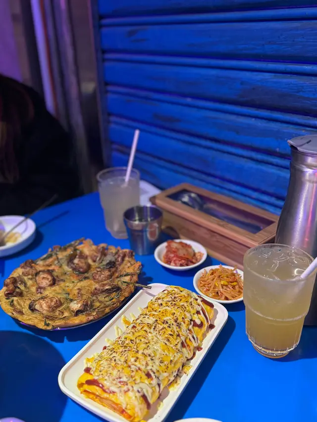 芝士泡菜煎蛋卷