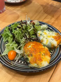 水牛芝士菠菜大啡菇