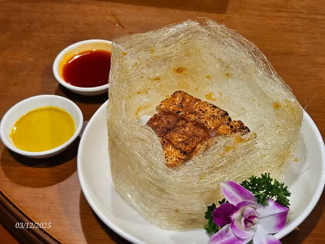 拔絲焦糖香燒脆腩仔