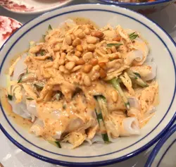 胡麻鸡丝粉皮