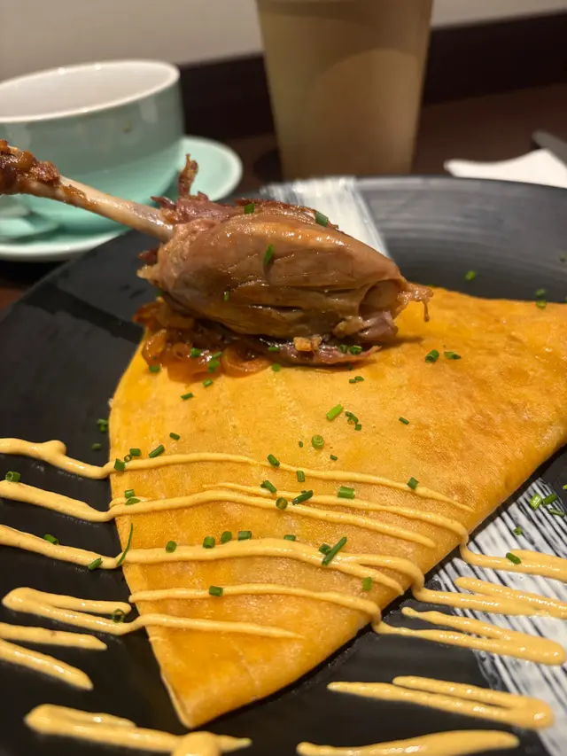 油封鴨配格魯耶爾芝士