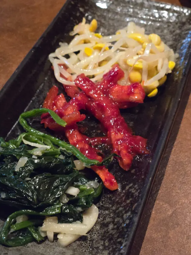 碟嘢好食㗎，冇話好驚艷，但夠新鮮，穩穩陣陣