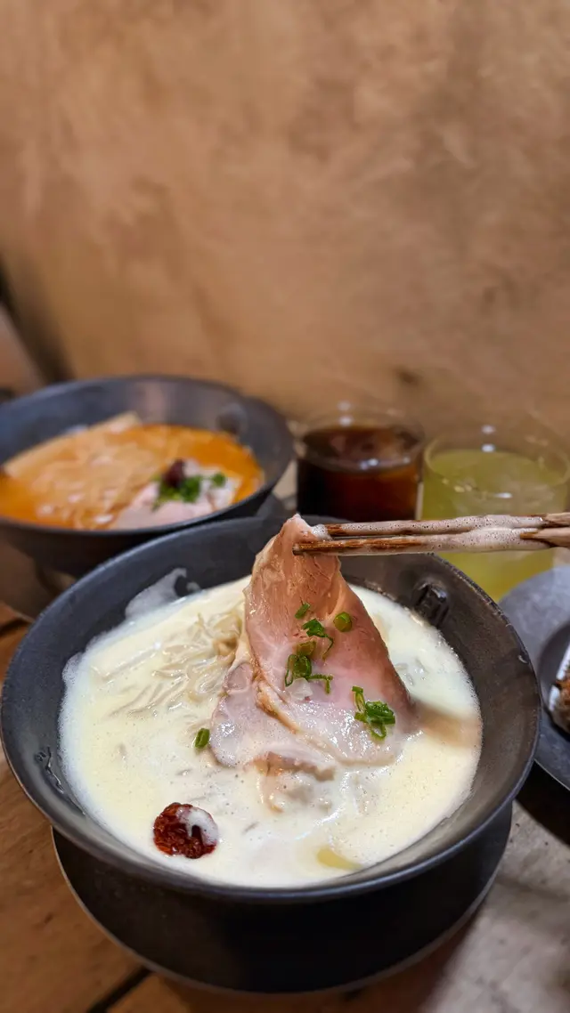 熟成雞白湯拉麵