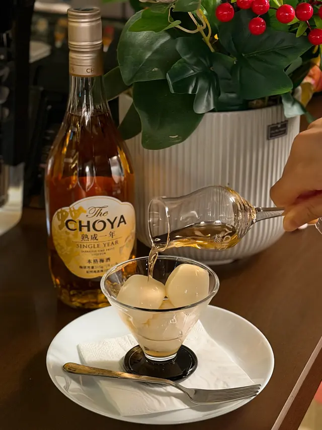 Lotte Mochi Ice Cream with CHOYA Single Year 